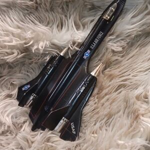 Metalic airplane USA air force airplane